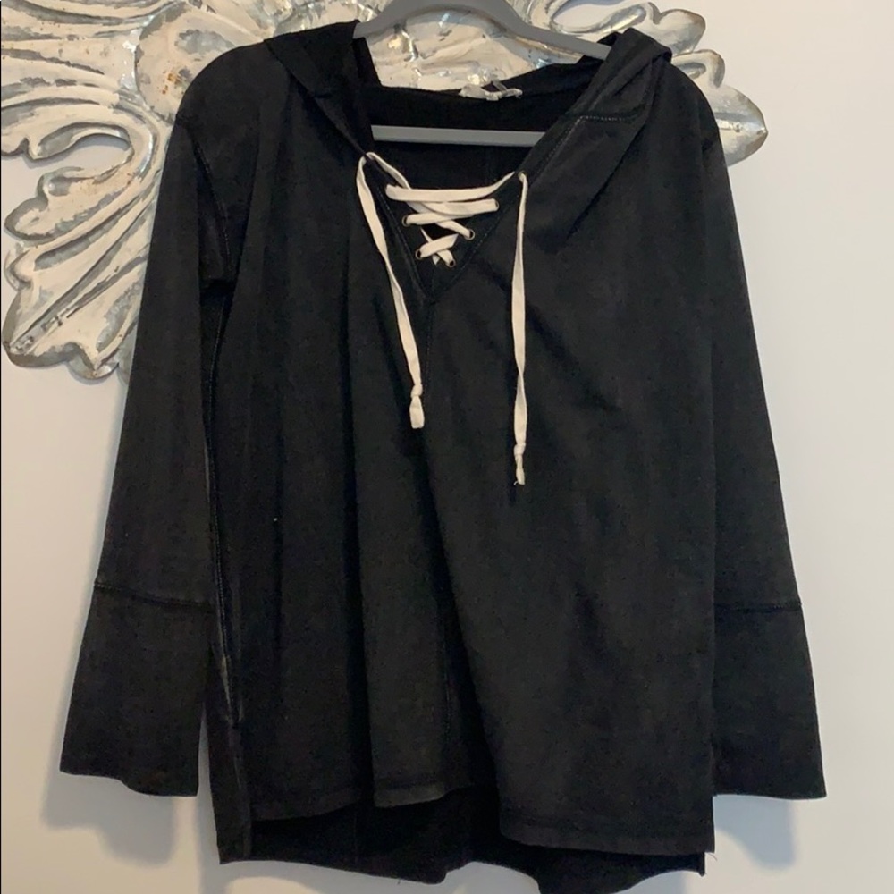 Super cute Entro top!